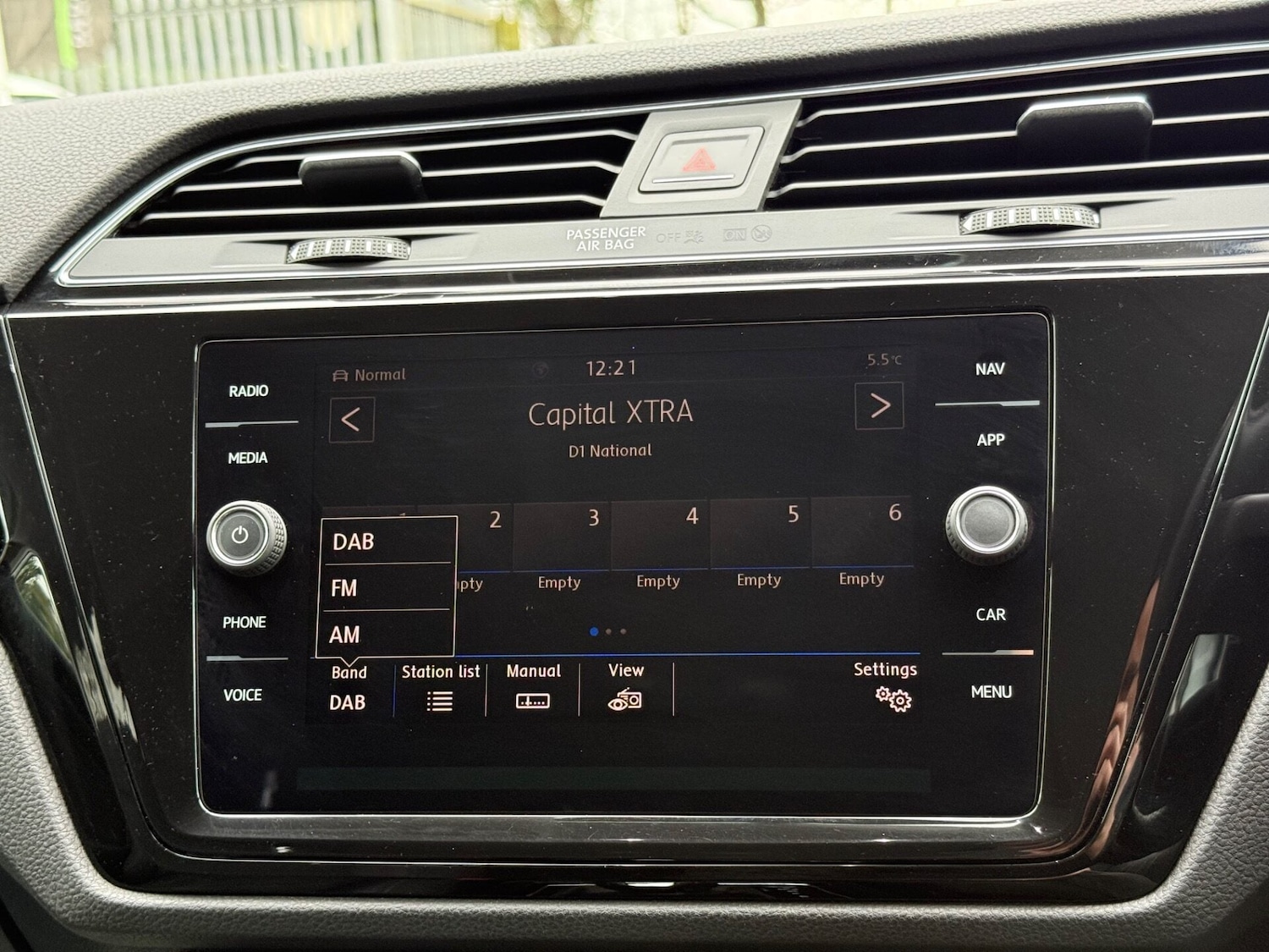 Used Volkswagen Touran 2017 for sale - 77391785: Photo 44