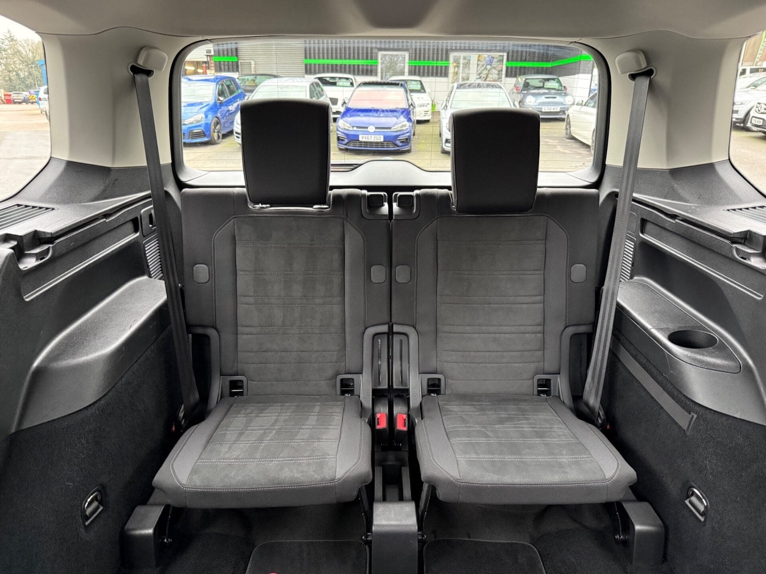 Used Volkswagen Touran 2017 for sale - 77391785: Photo 48