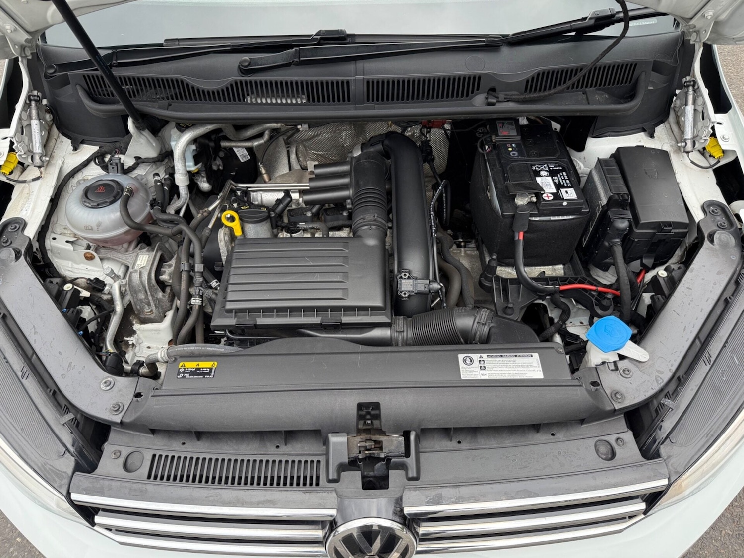 Used Volkswagen Touran 2017 for sale - 77391785: Photo 58