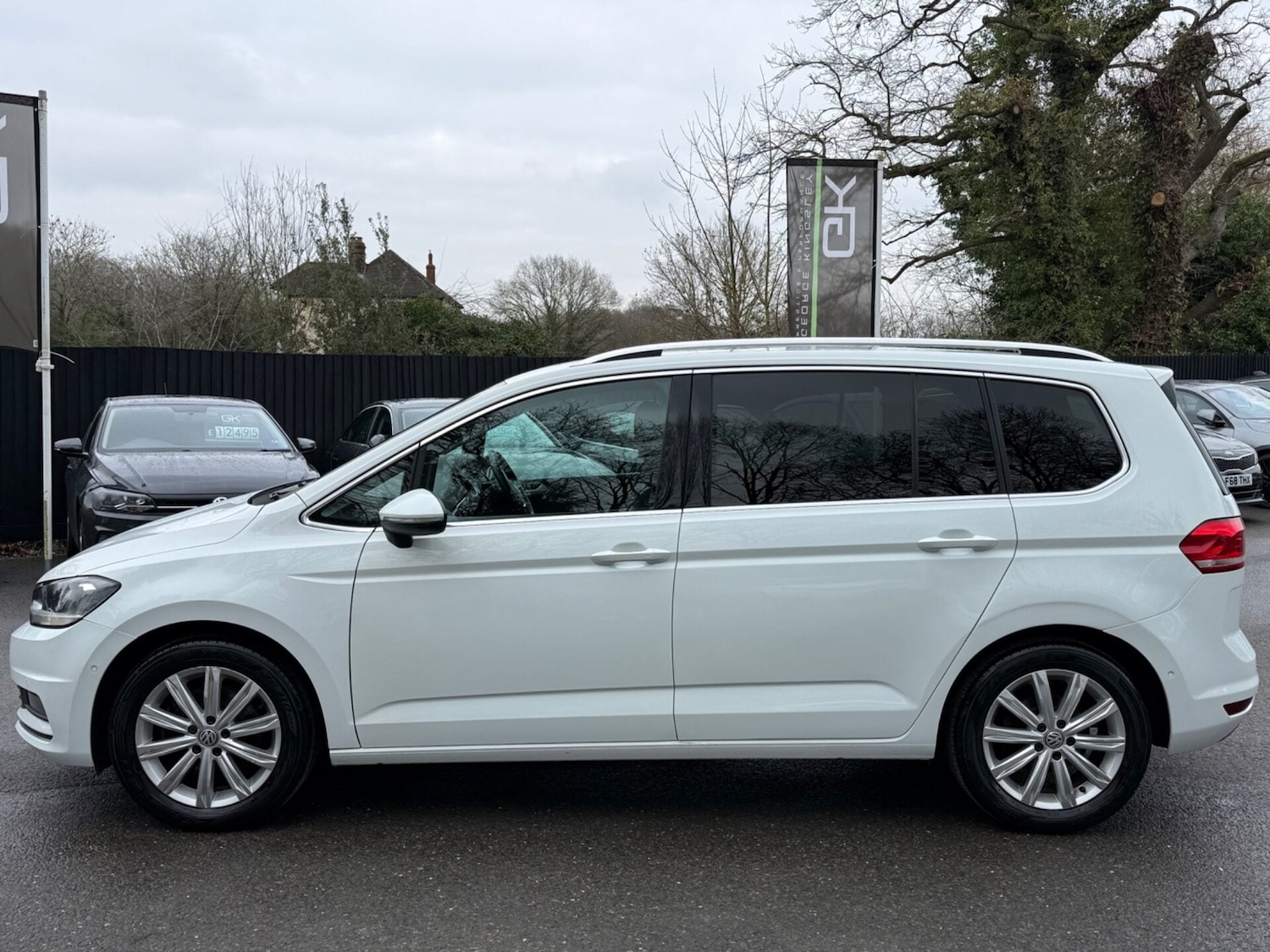 Used Volkswagen Touran 2017 for sale - 77391785: Photo 9