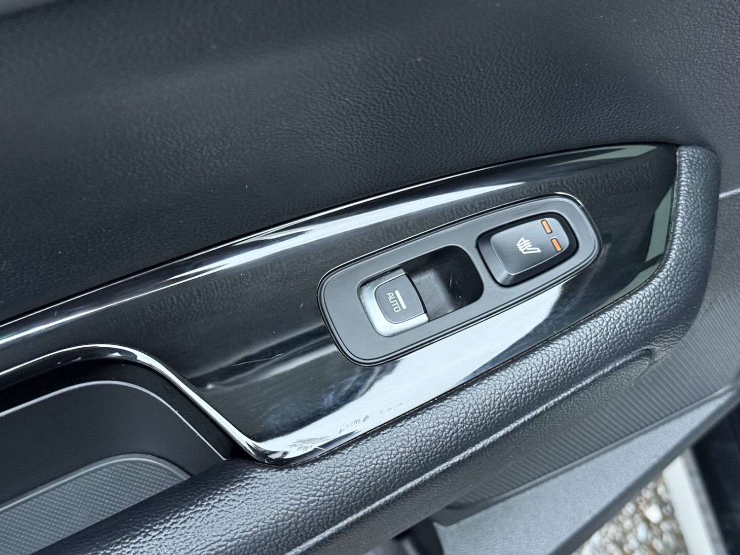 Used Kia Optima 2017 for sale - 76844887: Photo 24