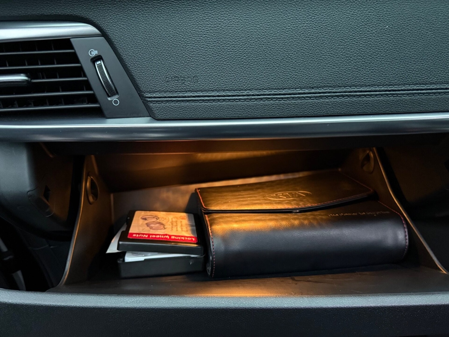 Used Kia Optima 2017 for sale - 76844887: Photo 57