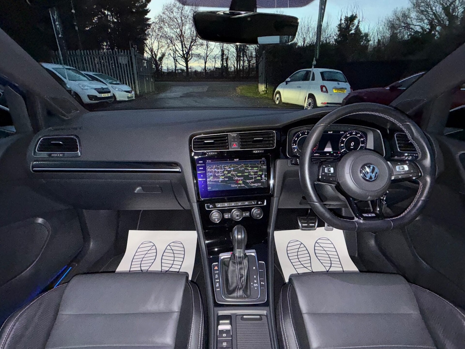 Used Volkswagen Golf 2017 for sale - 76946879: Photo 15