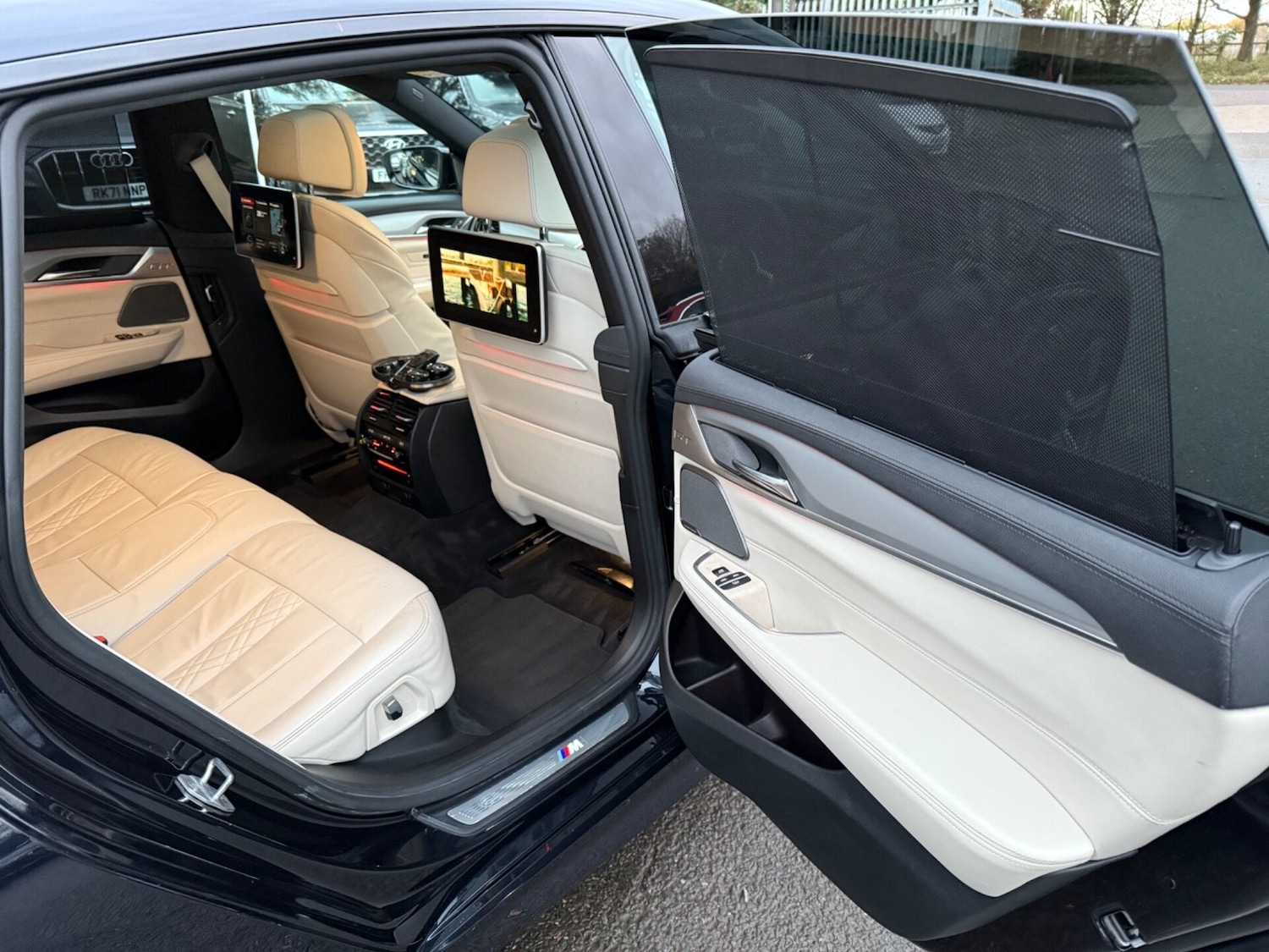 Used BMW 6 Series 2018 for sale - 76748065: Photo 37