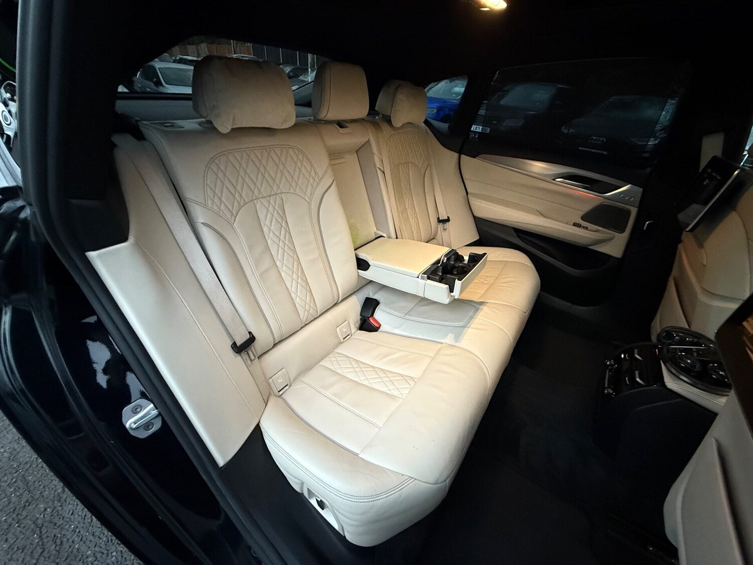 Used BMW 6 Series 2018 for sale - 76748065: Photo 38