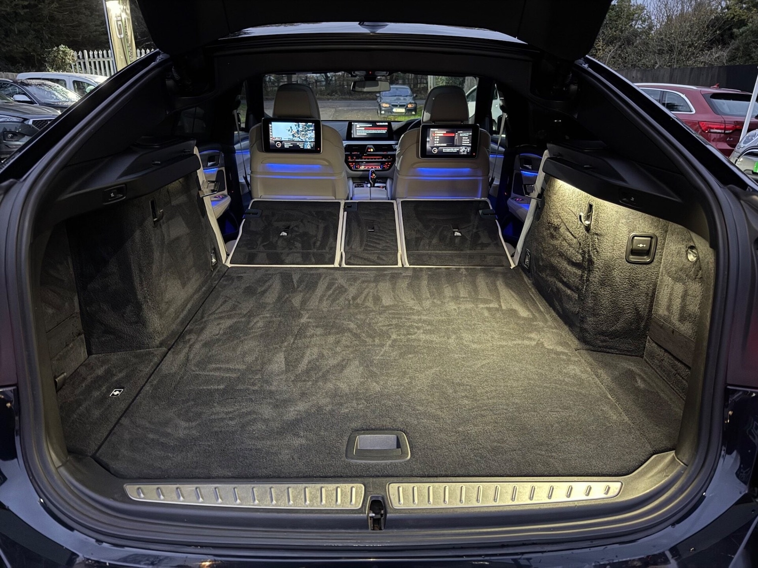 Used BMW 6 Series 2018 for sale - 76748065: Photo 76