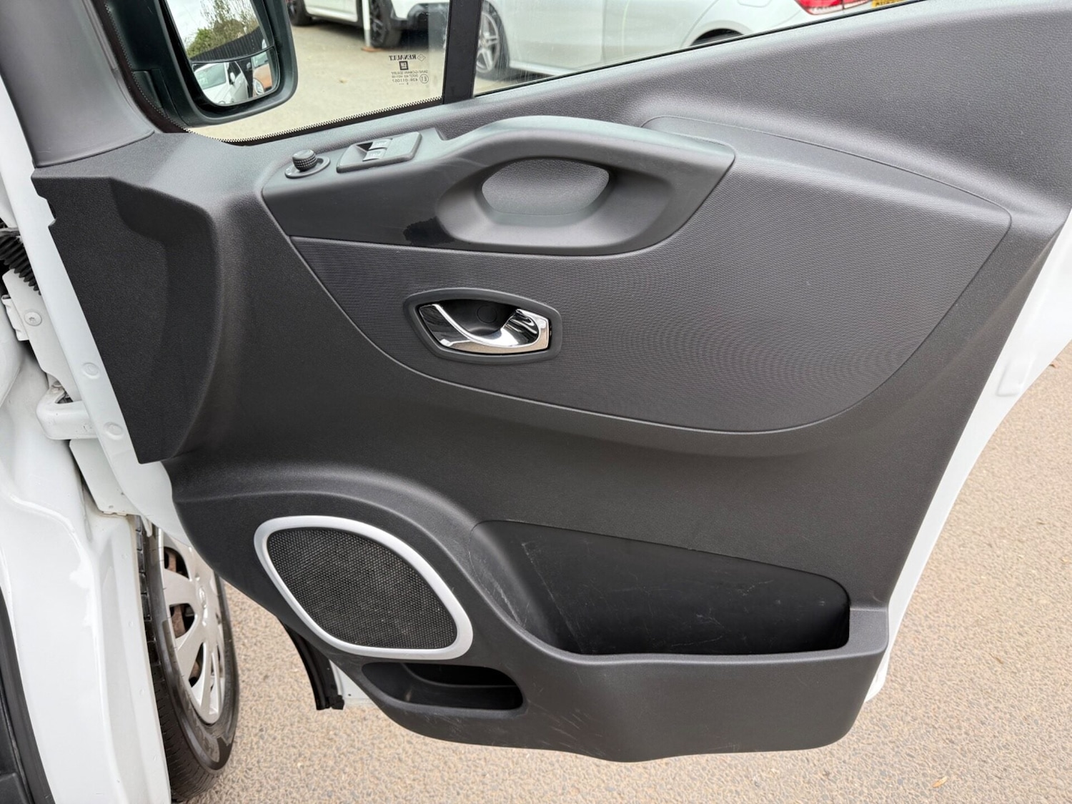 Used Vauxhall Vivaro 2015 for sale - 77963694: Photo 19