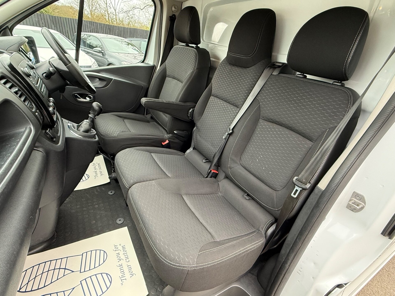 Used Vauxhall Vivaro 2015 for sale - 77963694: Photo 3