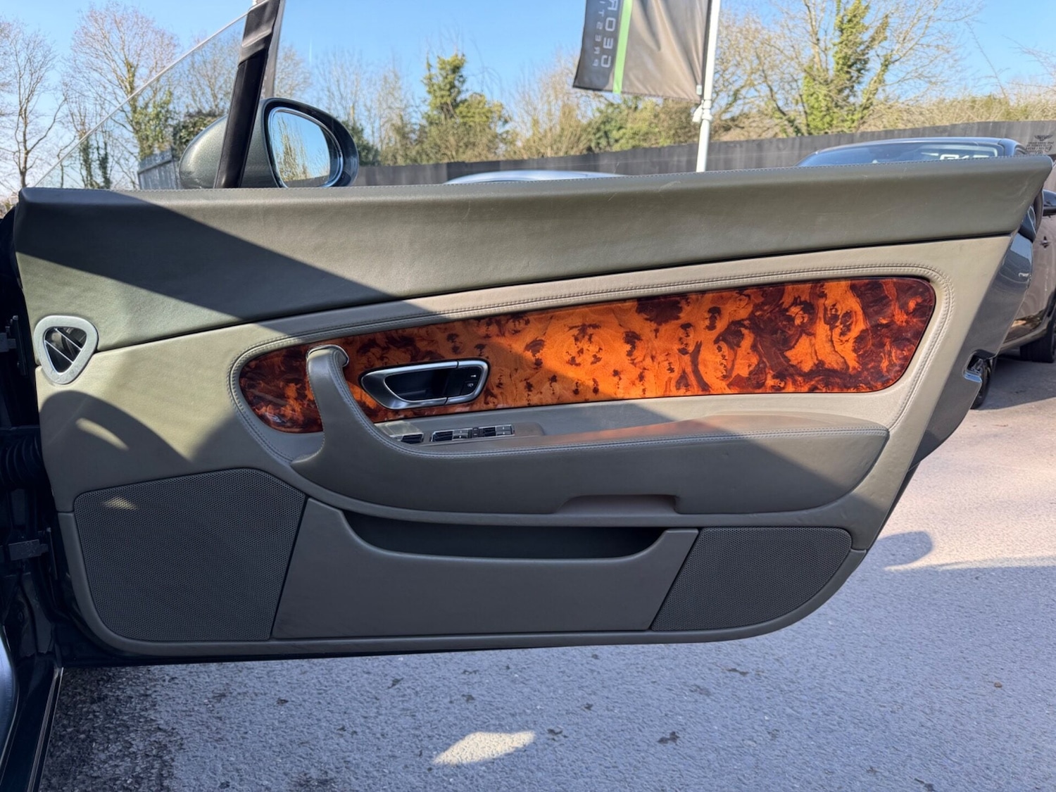 Used Bentley Continental 2004 for sale - 77789391: Photo 32