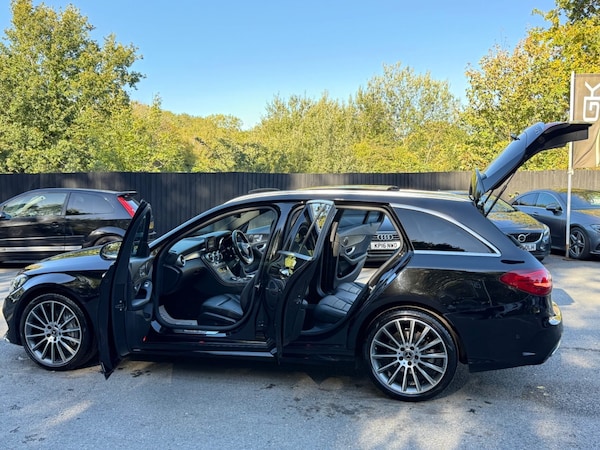 Used Mercedes-Benz C-Class 2018 for sale - 76192866: Photo 19