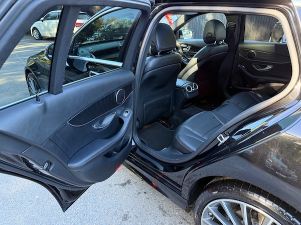 Used Mercedes-Benz C-Class 2018 for sale - 76192866: Photo 31