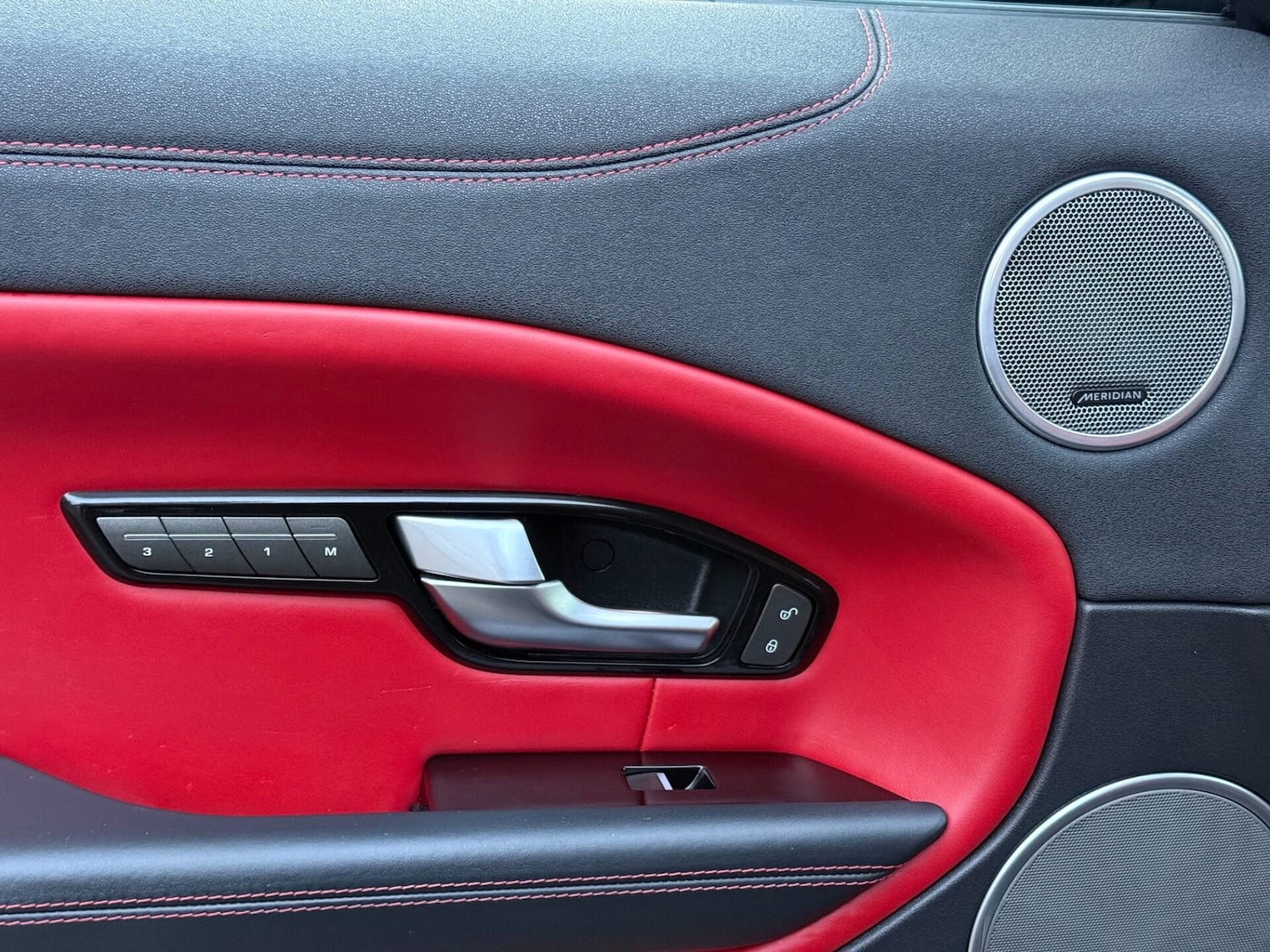 Used Land Rover Range Rover Evoque 2016 for sale - 76402048: Photo 23