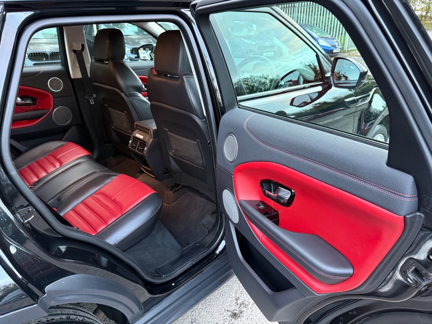 Used Land Rover Range Rover Evoque 2016 for sale - 76402048: Photo 30