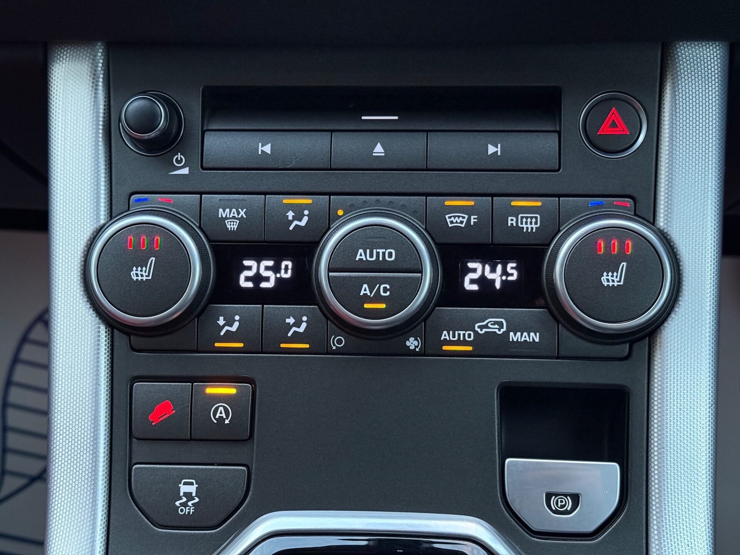 Used Land Rover Range Rover Evoque 2016 for sale - 76402048: Photo 40