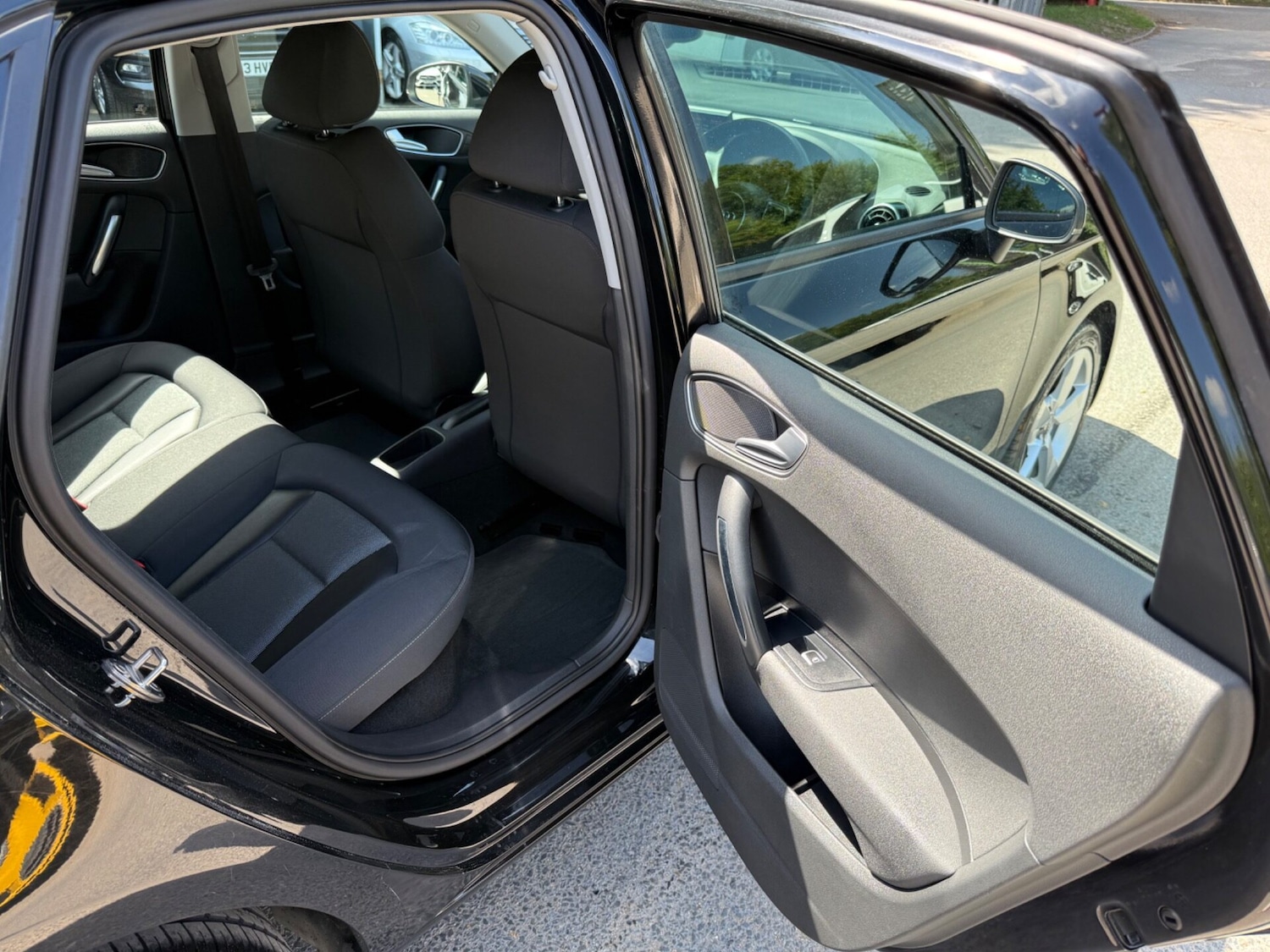 Vehicle 29