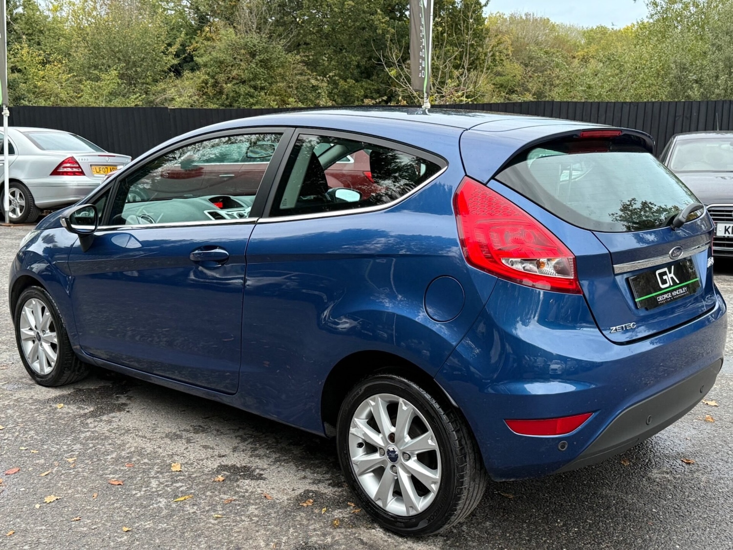 Used Ford Fiesta 2009 for sale - 76352365: Photo 2