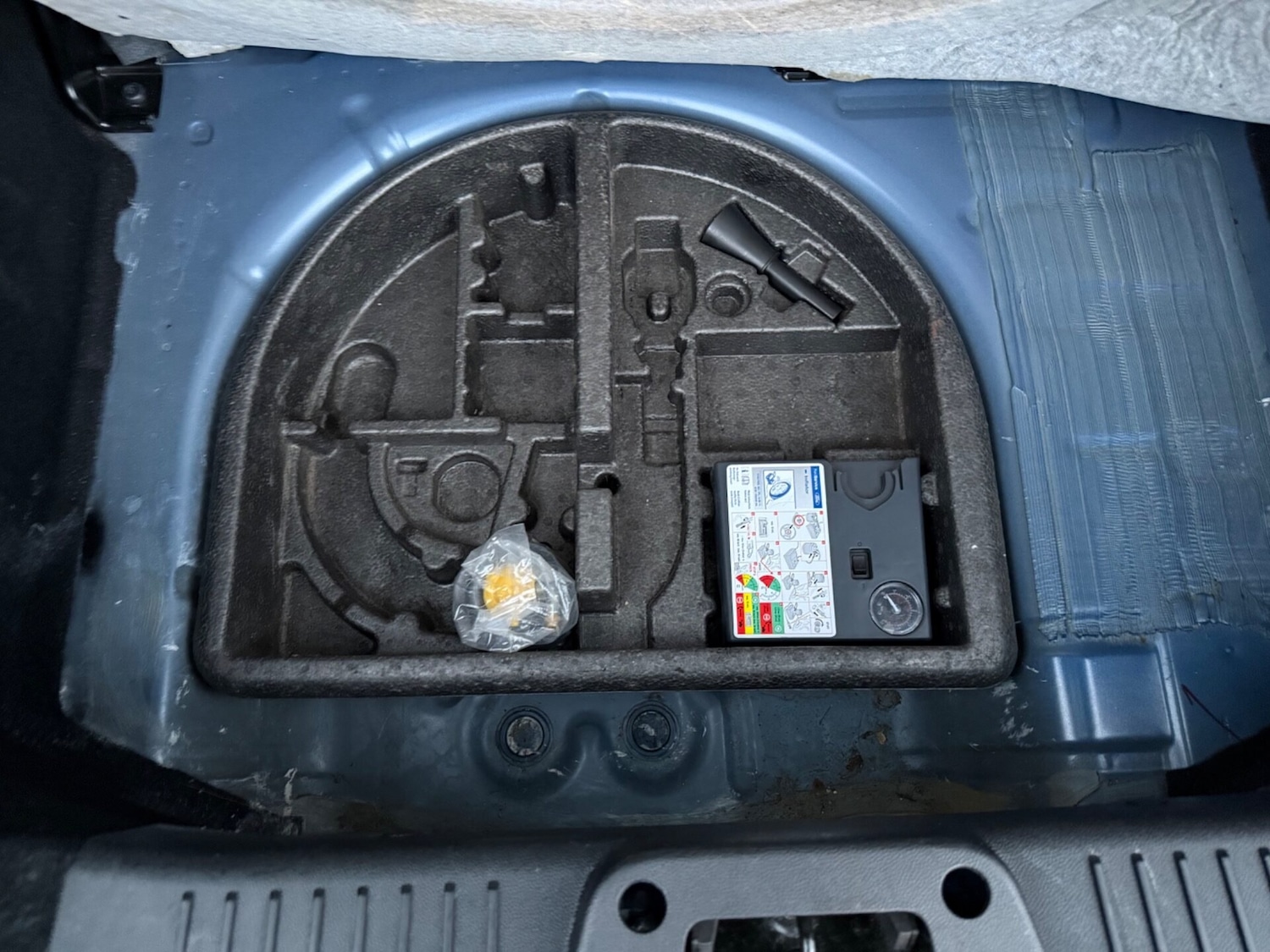 Used Ford Fiesta 2009 for sale - 76352365: Photo 37