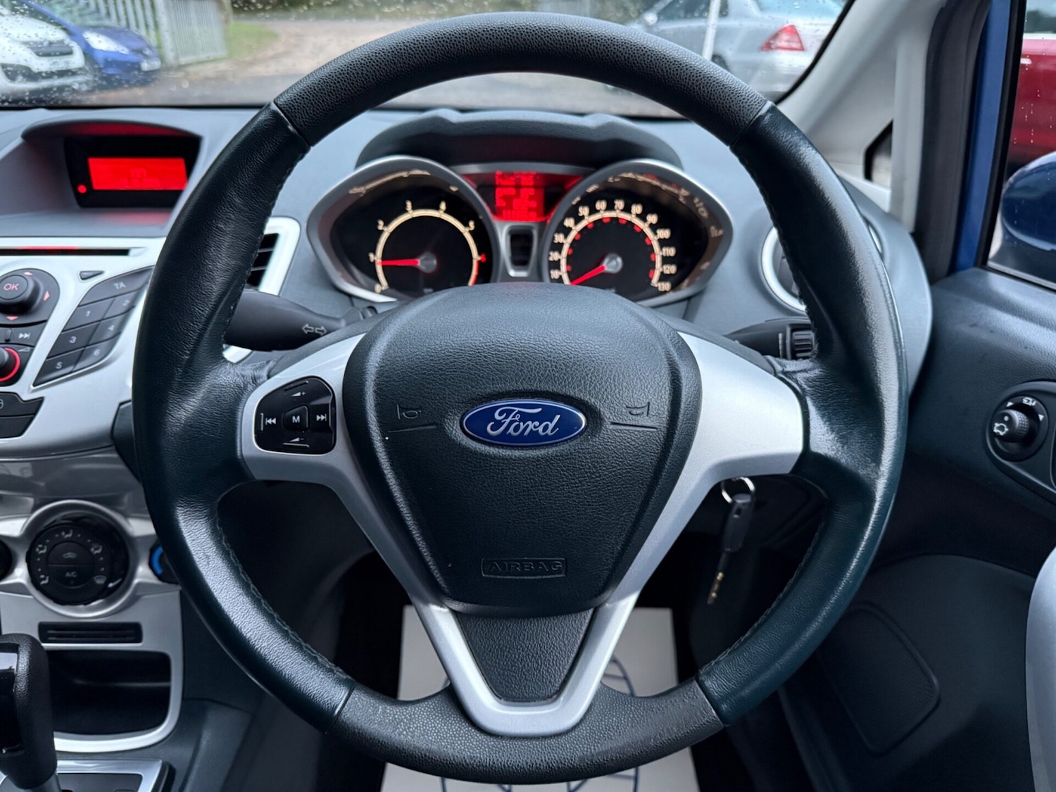 Used Ford Fiesta 2009 for sale - 76352365: Photo 7
