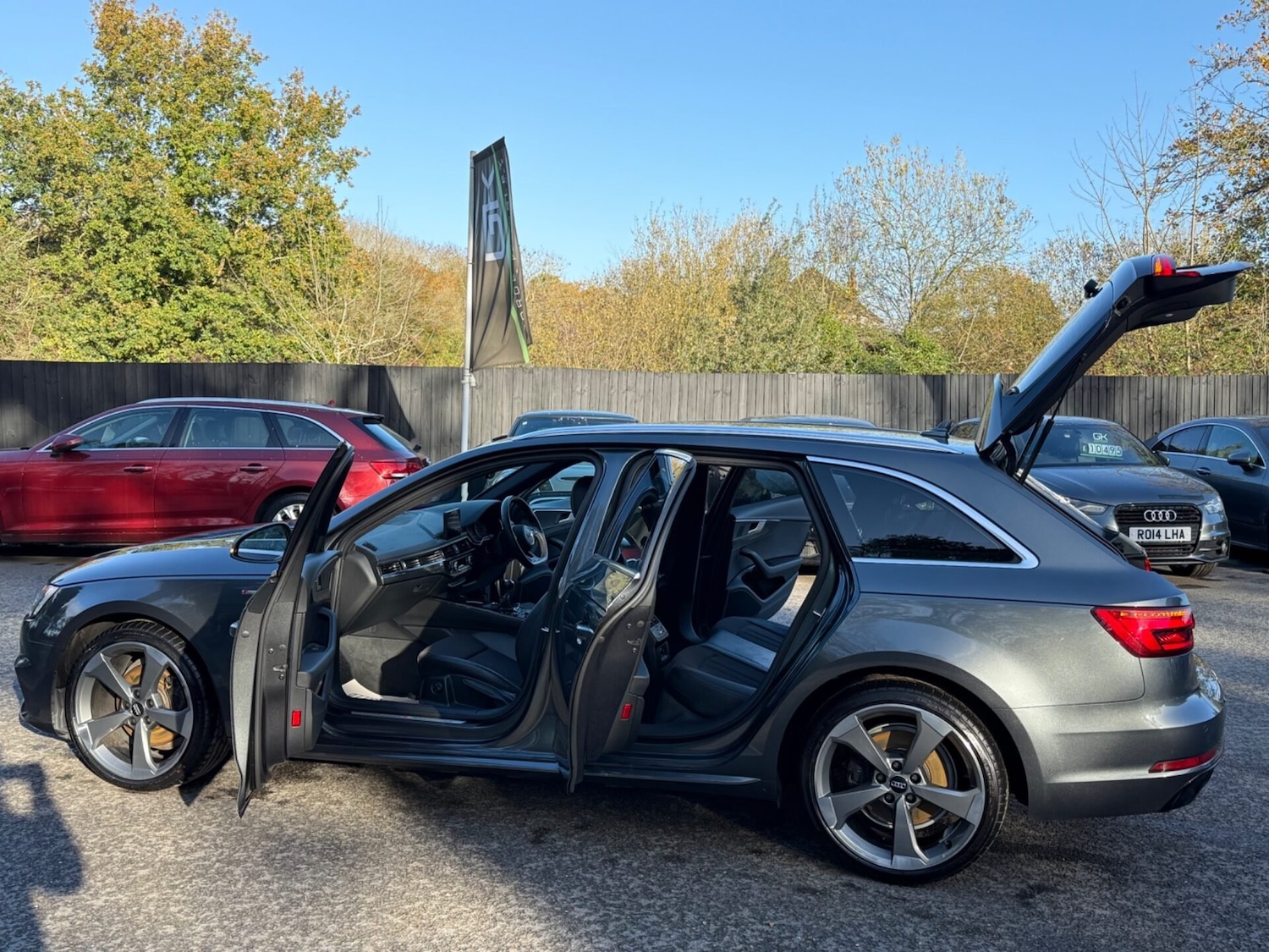 Used Audi A4 2017 for sale - 76611258: Photo 18