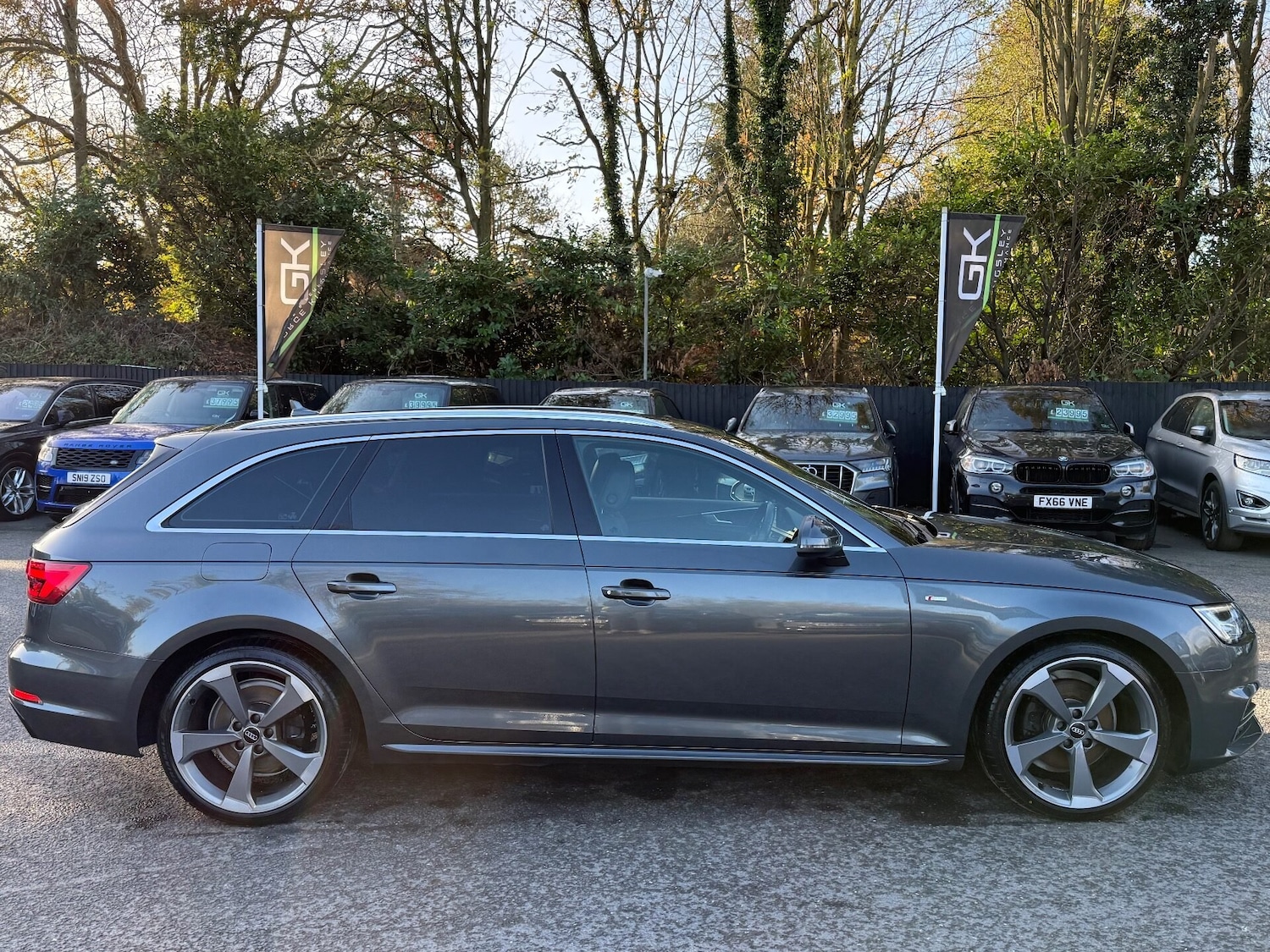 Used Audi A4 2017 for sale - 76611258: Photo 5