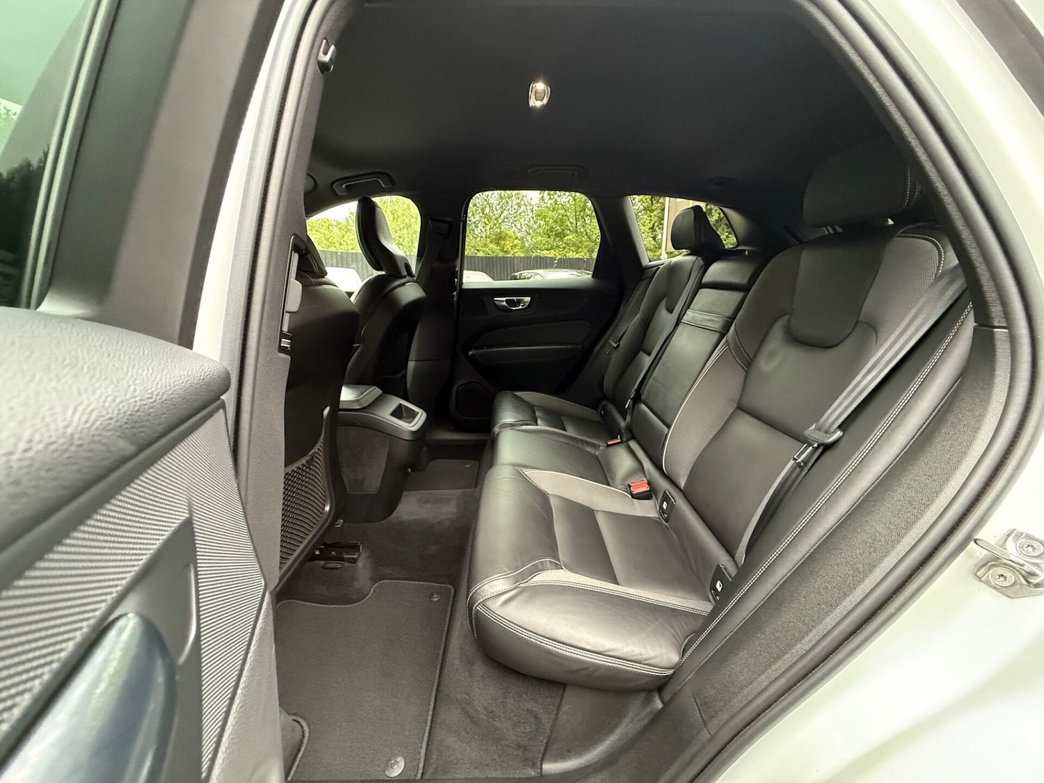 Used Volvo XC60 2019 for sale - 76129198: Photo 19