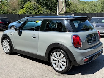 Used MINI Hatch 2019 for sale - 79119876: Photo