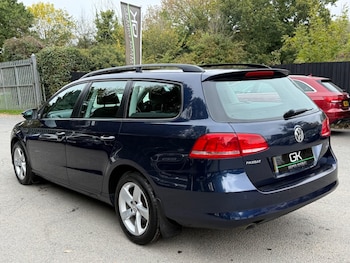 Used Volkswagen Passat 2010 for sale - 76249344: Photo