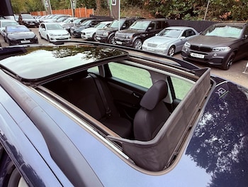 Used Volkswagen Passat 2010 for sale - 76249344: Photo