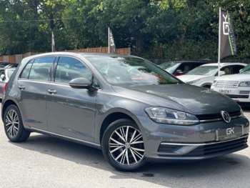 2017 (67) - SE NAV TDI BLUEMOTION TECH DSG AUTOMATIC DIESEL - APPLE CAR PLAY 5-Door