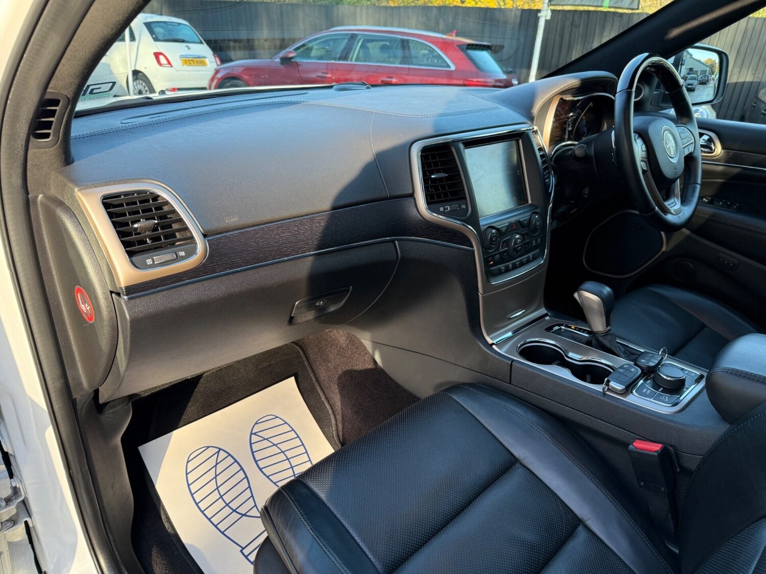 Used Jeep Grand Cherokee 2017 for sale - 76791370: Photo 28