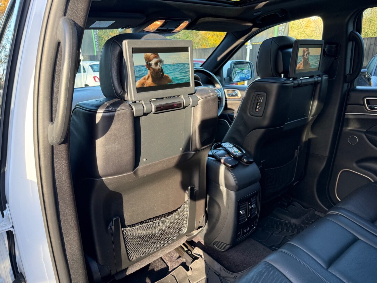 Used Jeep Grand Cherokee 2017 for sale - 76791370: Photo 29