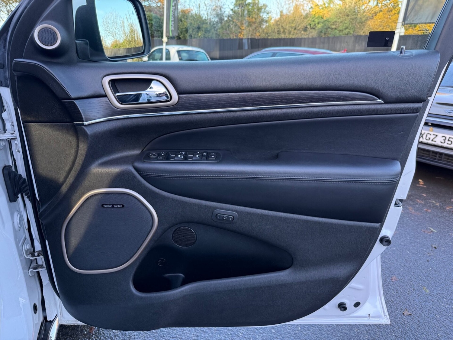 Used Jeep Grand Cherokee 2017 for sale - 76791370: Photo 41