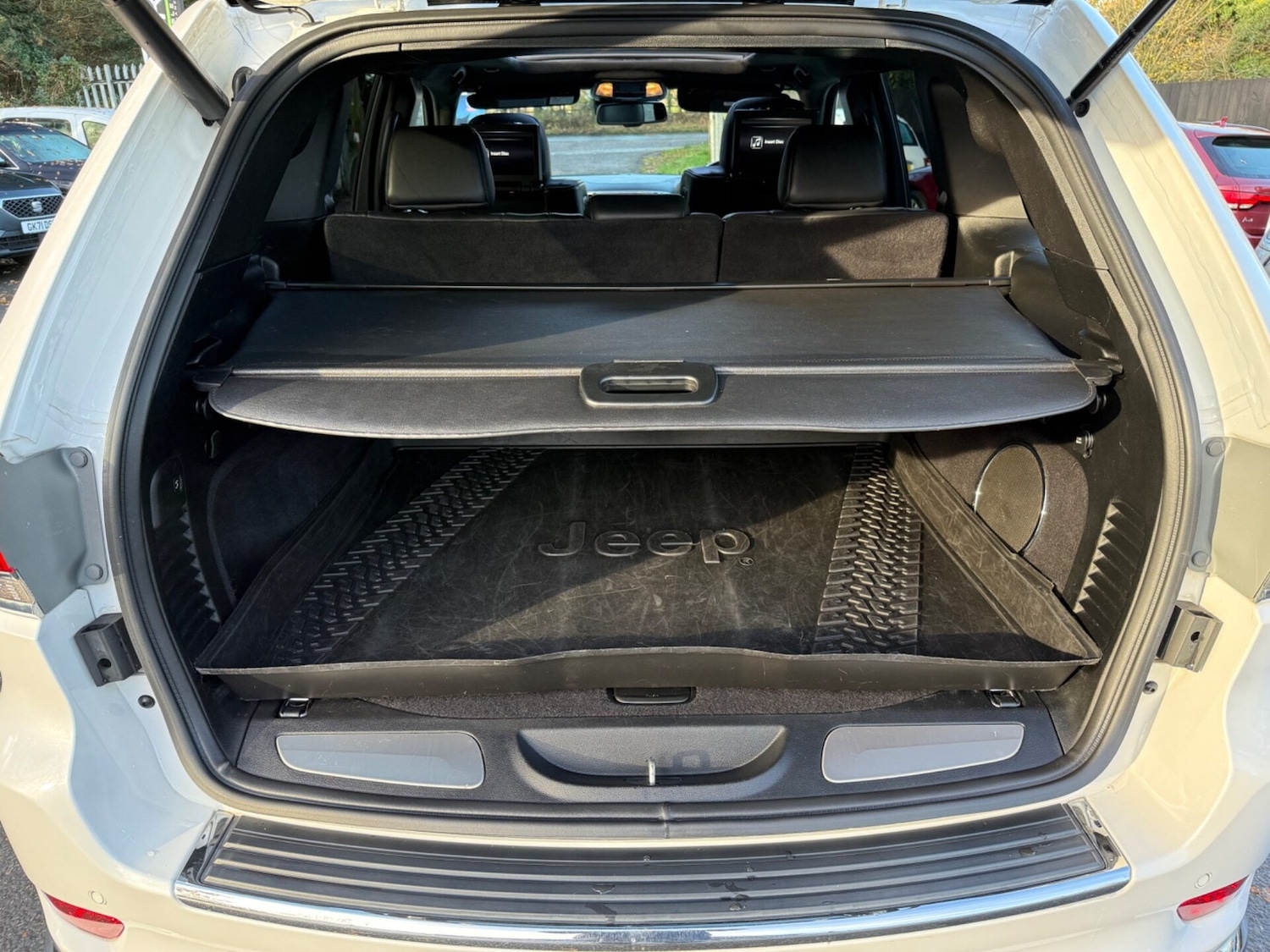 Used Jeep Grand Cherokee 2017 for sale - 76791370: Photo 62