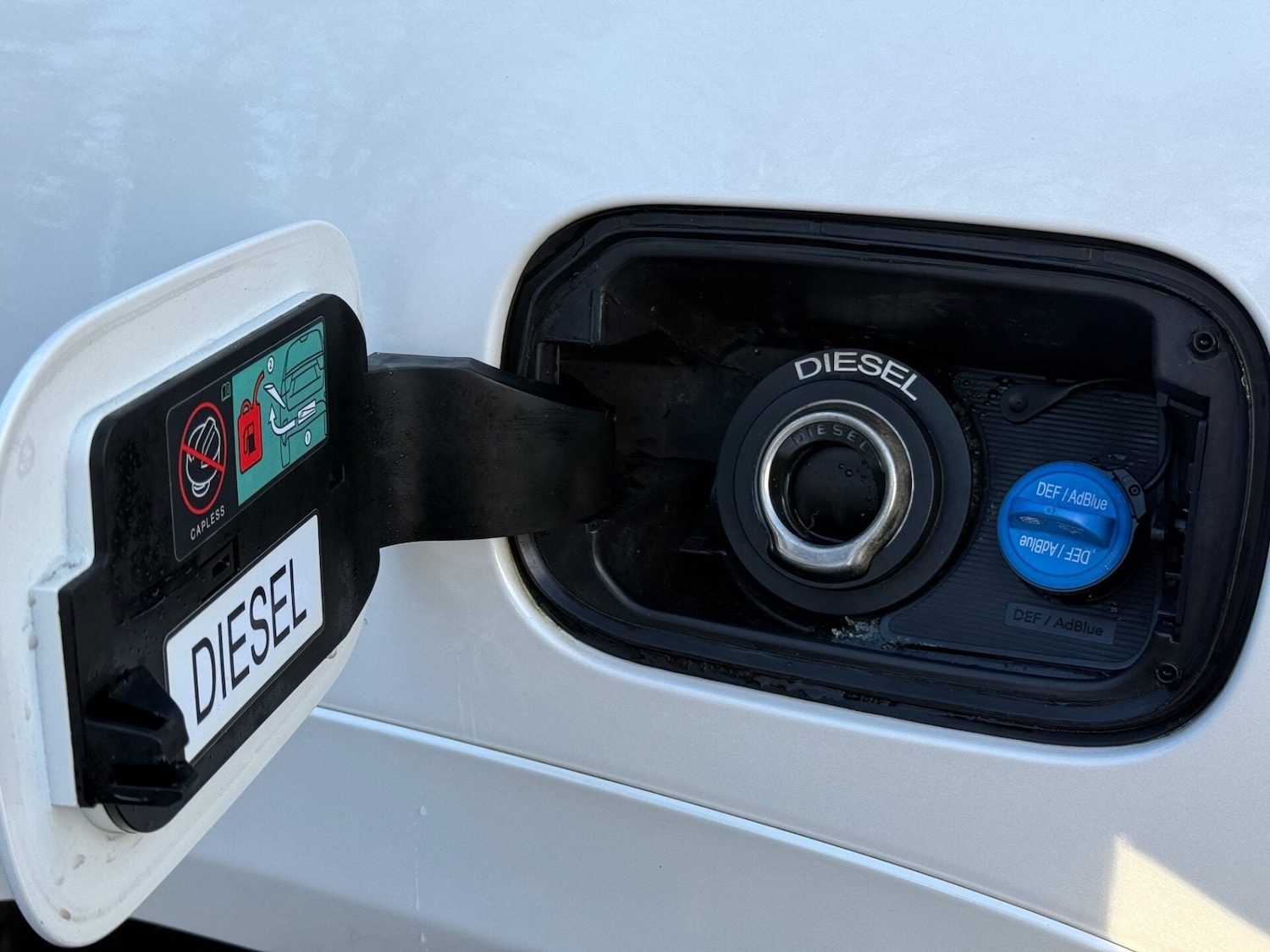 Used Jeep Grand Cherokee 2017 for sale - 76791370: Photo 74