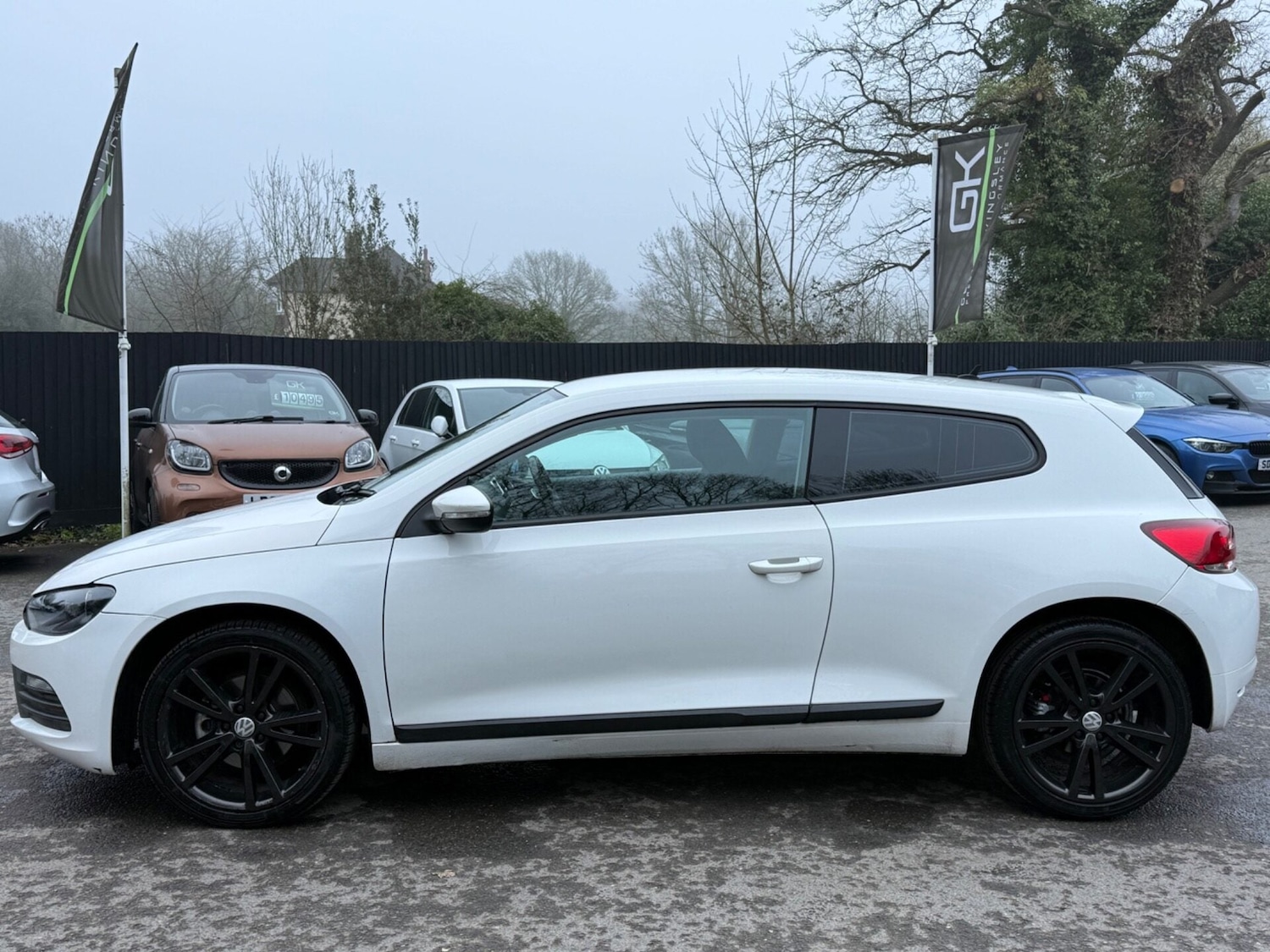 Used Volkswagen Scirocco 2010 for sale - 77844846: Photo 10