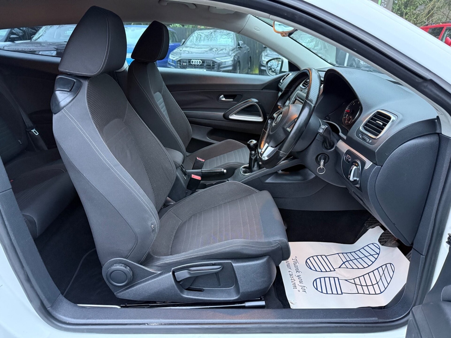 Used Volkswagen Scirocco 2010 for sale - 77844846: Photo 15