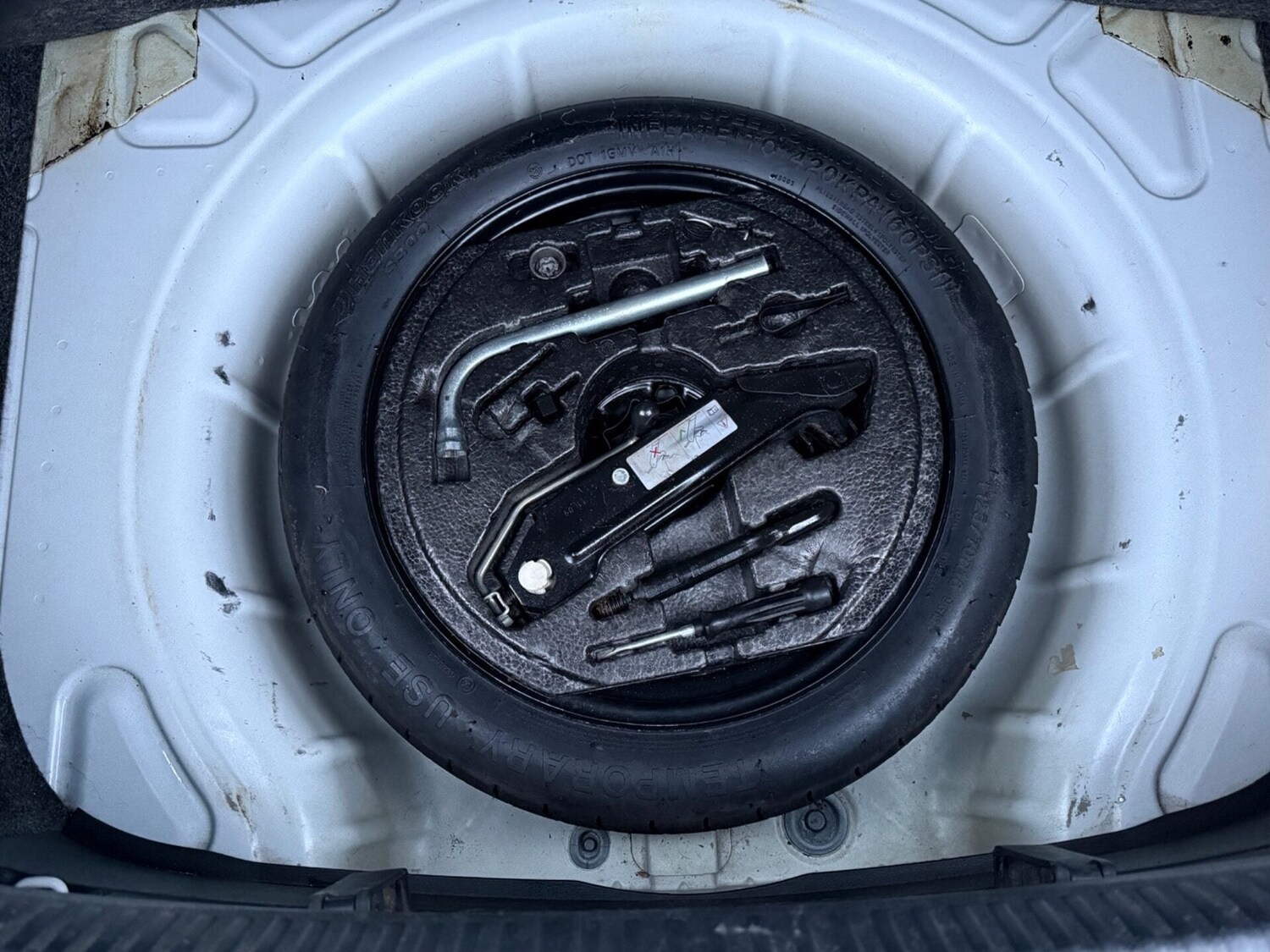 Used Volkswagen Scirocco 2010 for sale - 77844846: Photo 34