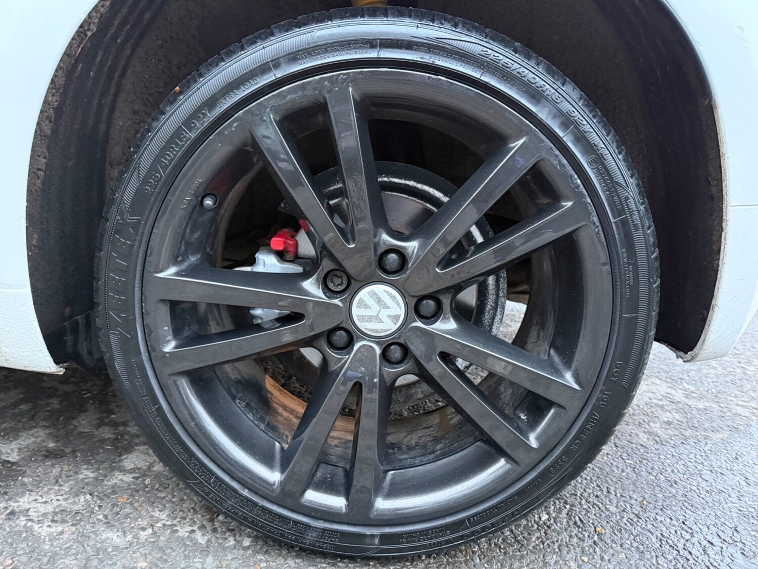 Used Volkswagen Scirocco 2010 for sale - 77844846: Photo 41