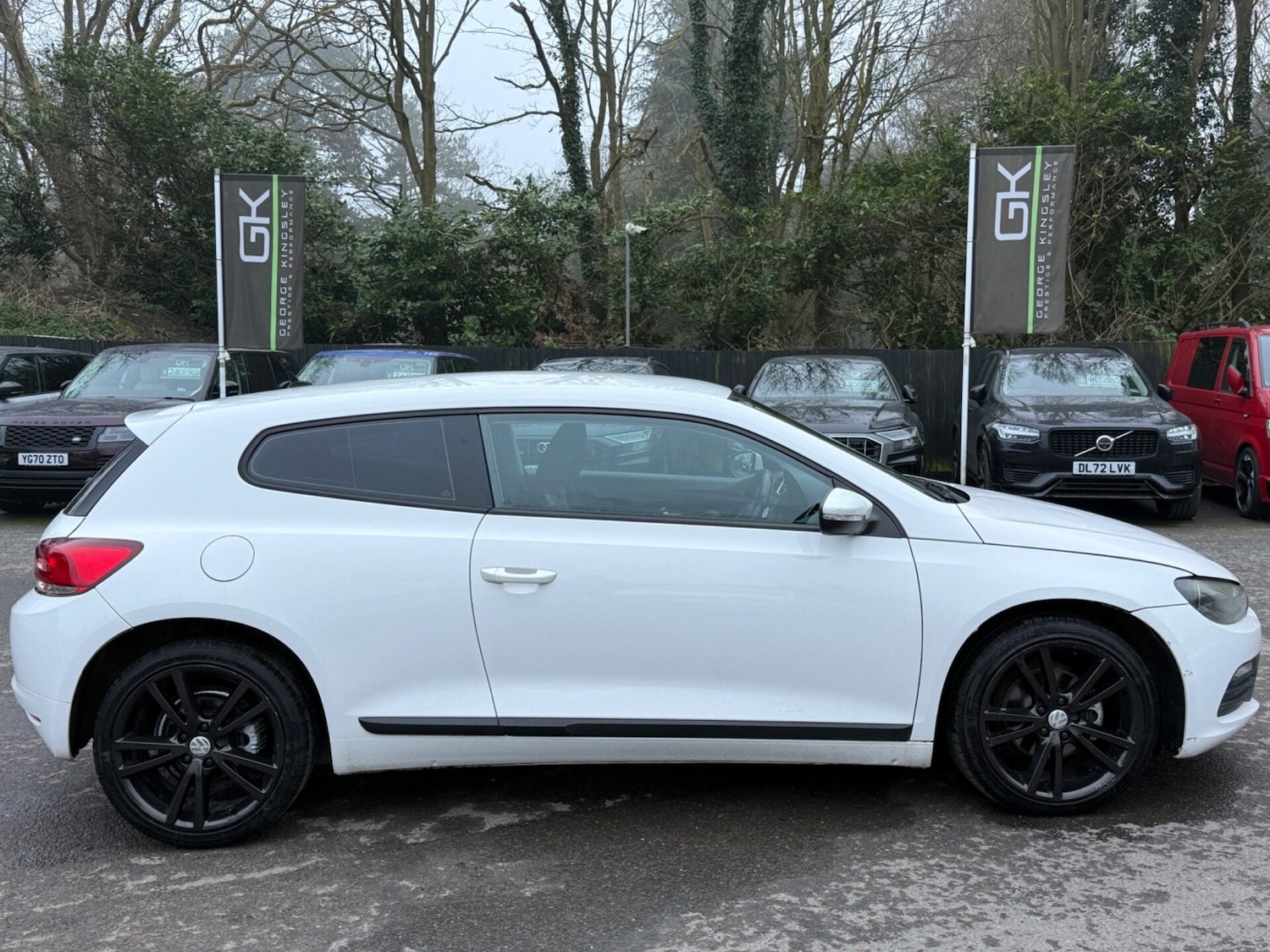 Used Volkswagen Scirocco 2010 for sale - 77844846: Photo 6