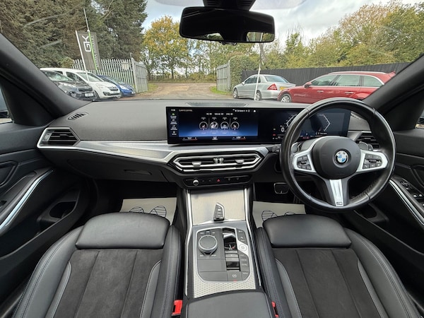 Used BMW 3 Series 2024 for sale - 76331173: Photo 15