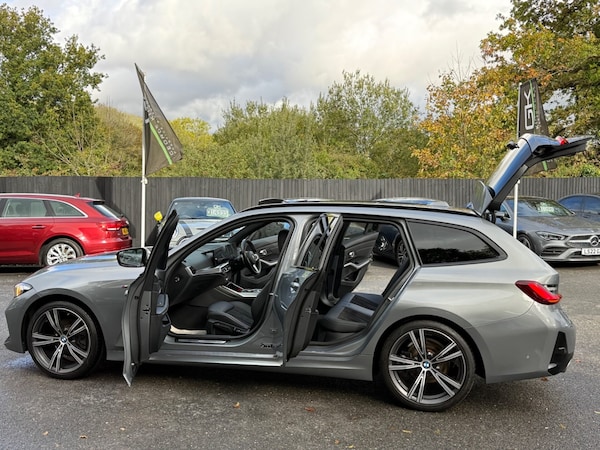 Used BMW 3 Series 2024 for sale - 76331173: Photo 23
