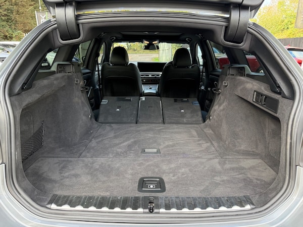 Used BMW 3 Series 2024 for sale - 76331173: Photo 55