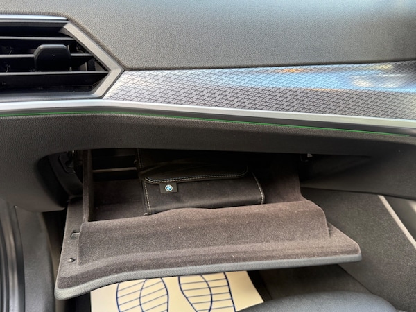 Used BMW 3 Series 2024 for sale - 76331173: Photo 58