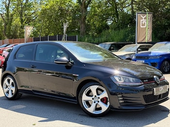 Used Volkswagen Golf 2017 for sale - 78567017: Photo