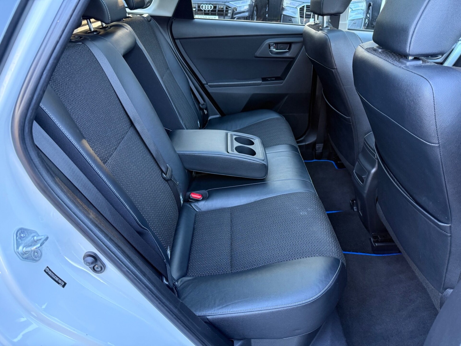 Used Toyota Auris 2014 for sale - 76662585: Photo 59