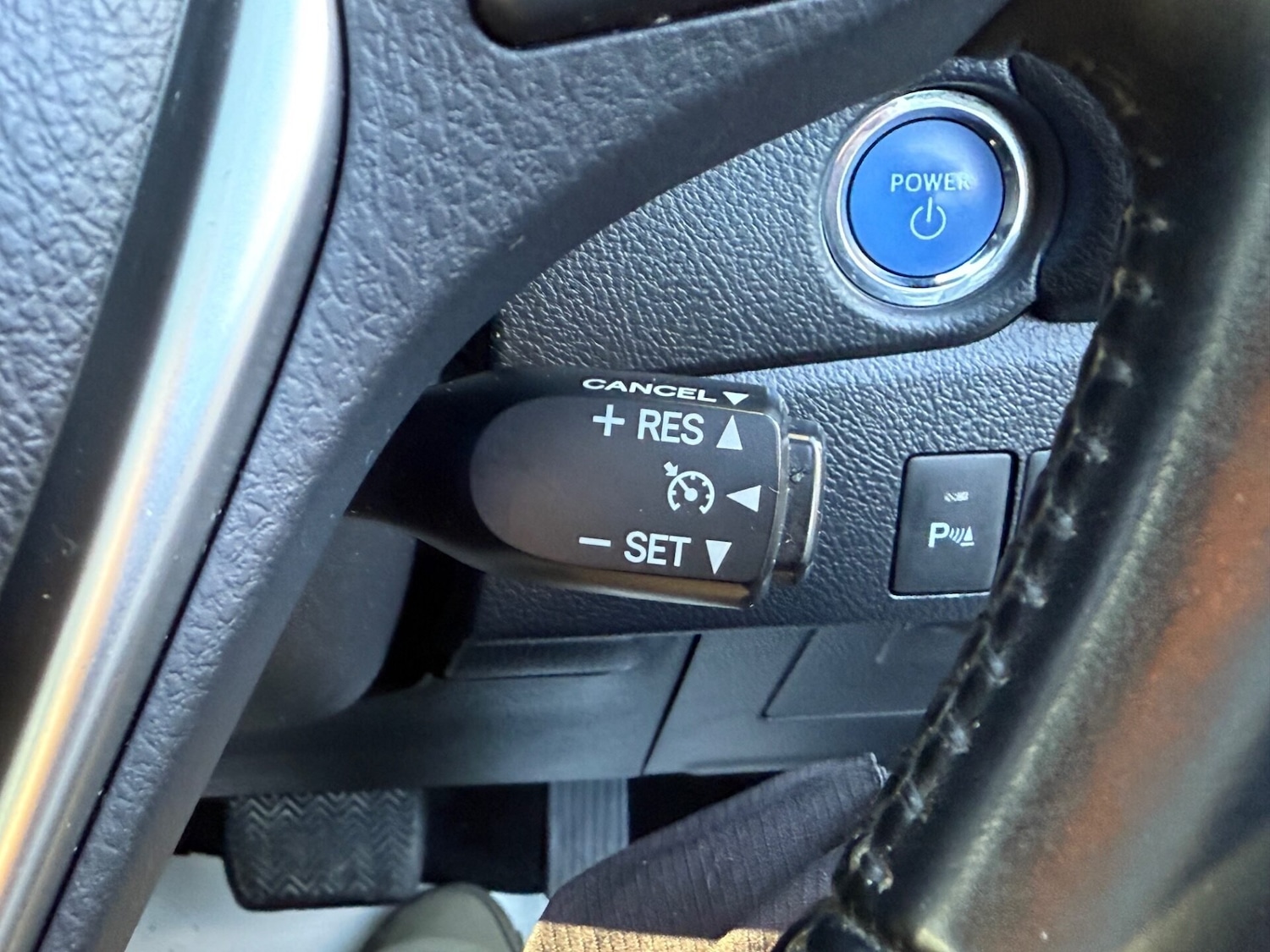 Used Toyota Auris 2014 for sale - 76662585: Photo 64