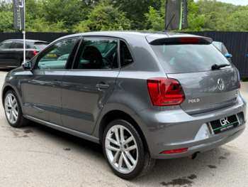 Used Volkswagen Polo 2015 for sale - 74853940: Photo