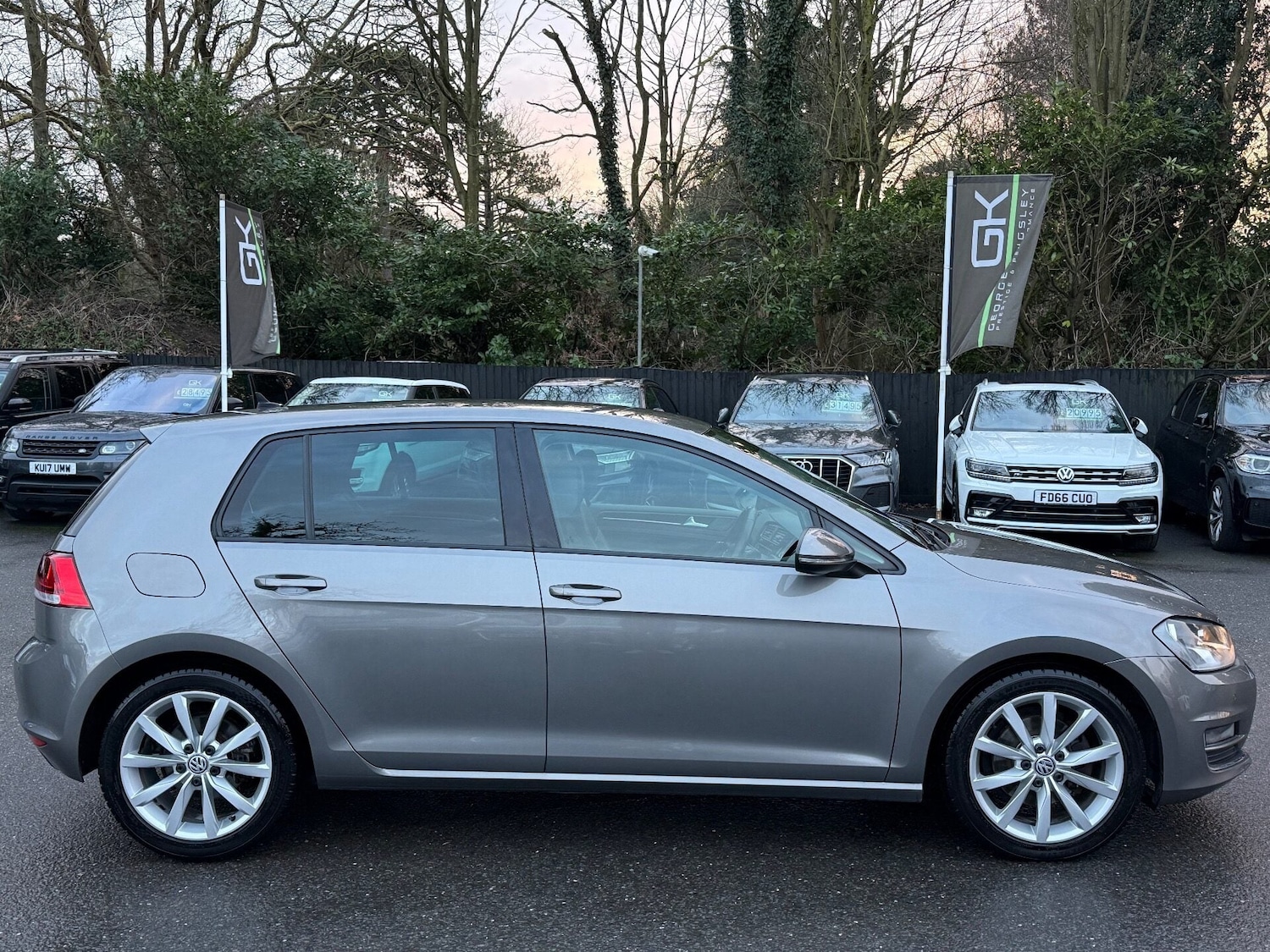 Used Volkswagen Golf 2015 for sale - 77310542: Photo 5