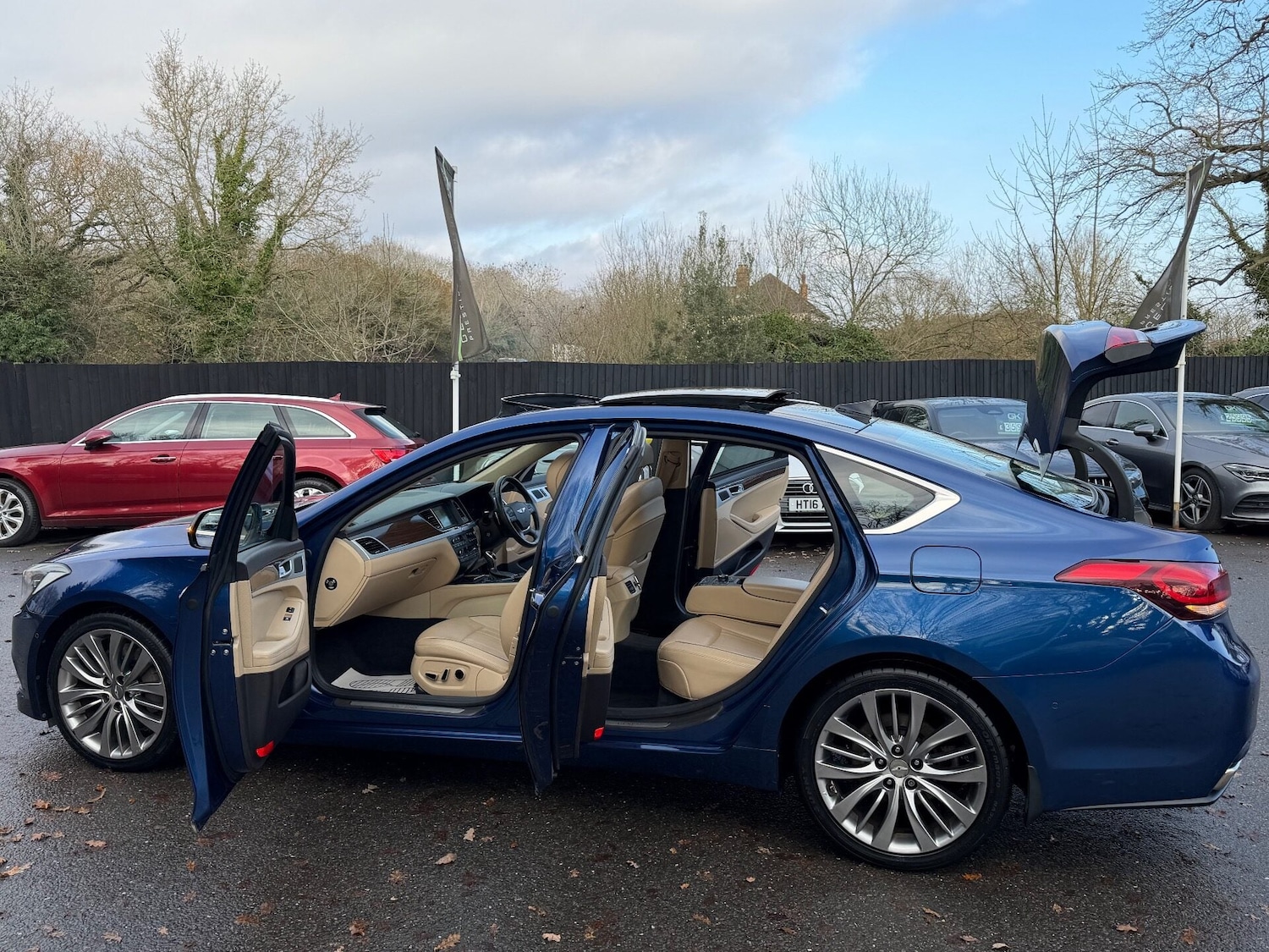 Used Hyundai Genesis 2014 for sale - 76957116: Photo 23