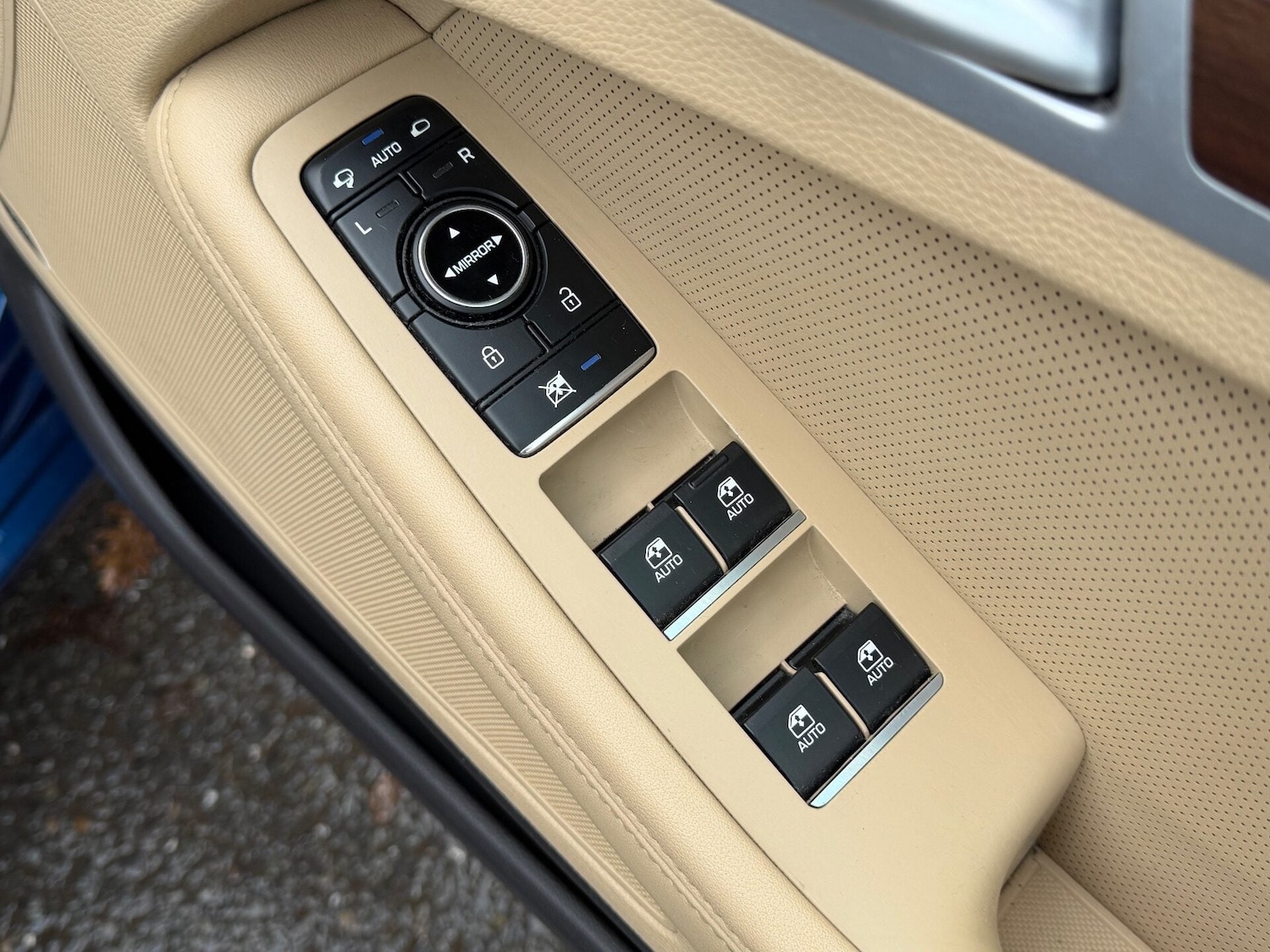 Used Hyundai Genesis 2014 for sale - 76957116: Photo 43